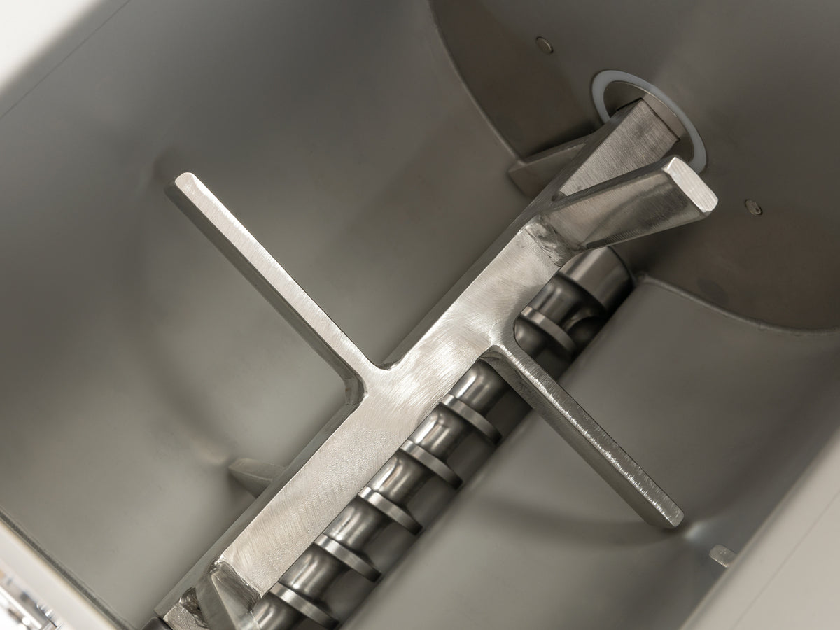 EM95 Pasta Extruder with Mixer